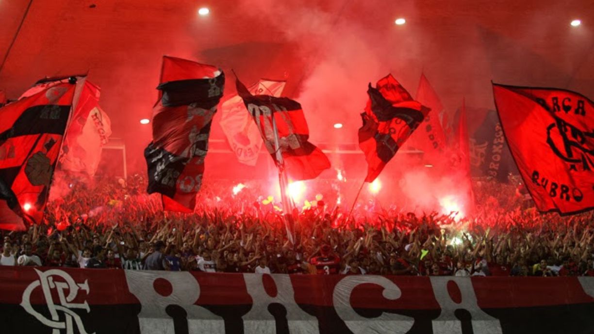 PROVOCAÇÃO! NAÇÃO RUBRO-NEGRA USA VIDA AMOROSA DE JOGADOR DO FLAMENGO CONTRA CRAQUE